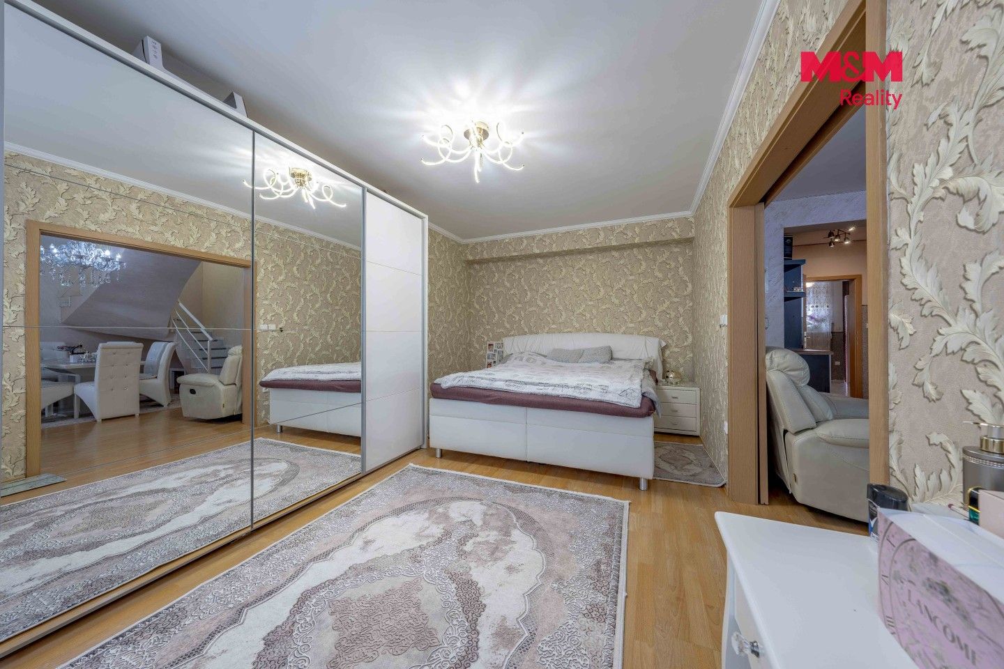 Prodej bytu 4+kk 113 m² - foto 3