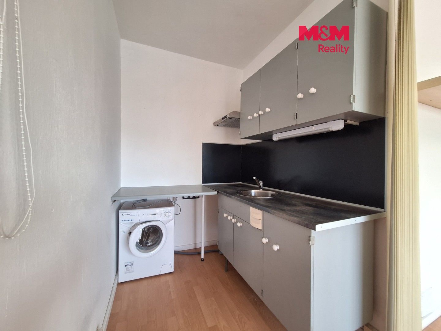 Pronájem bytu 1+kk 30 m² - foto 1