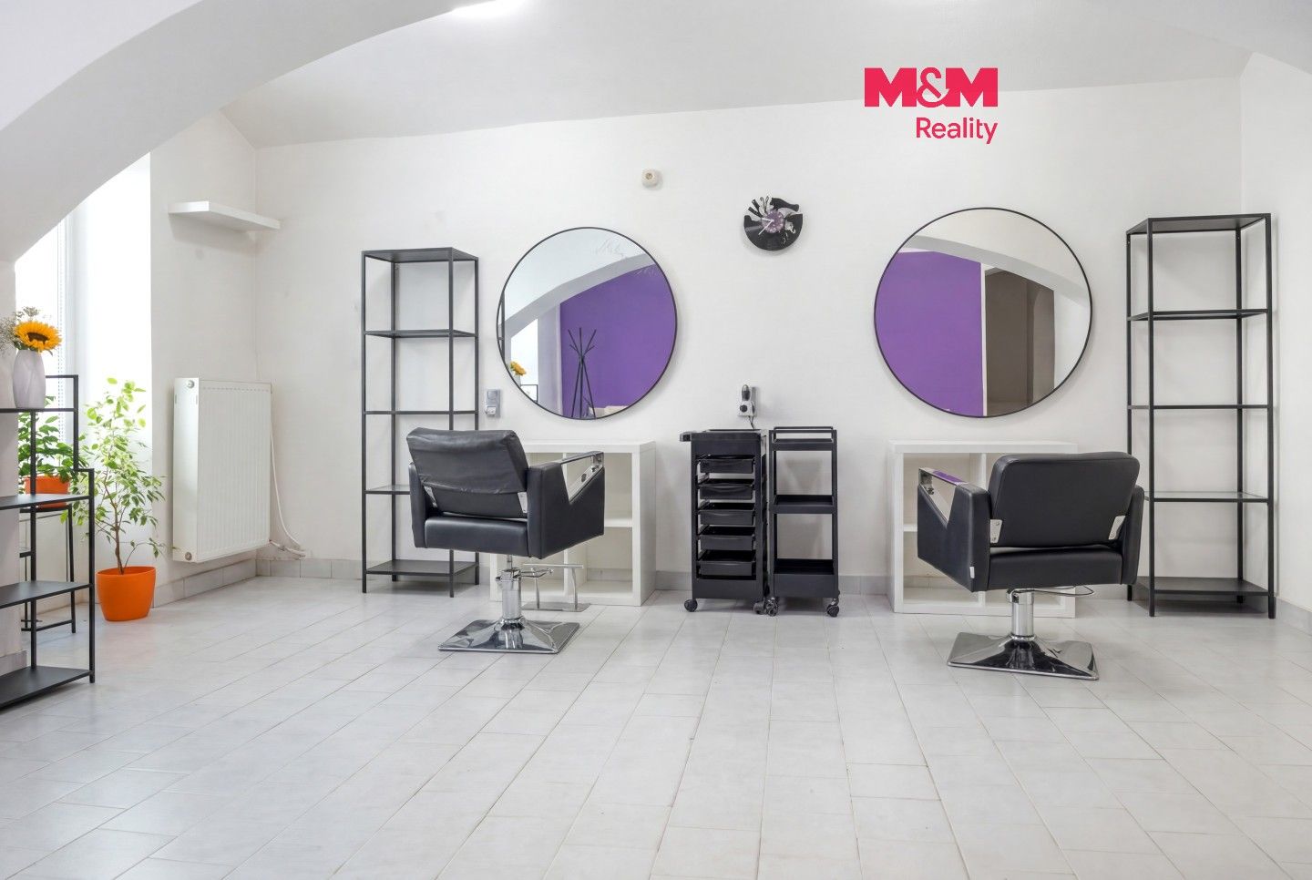 Prodej komerčního prostoru 85 m² - foto 1