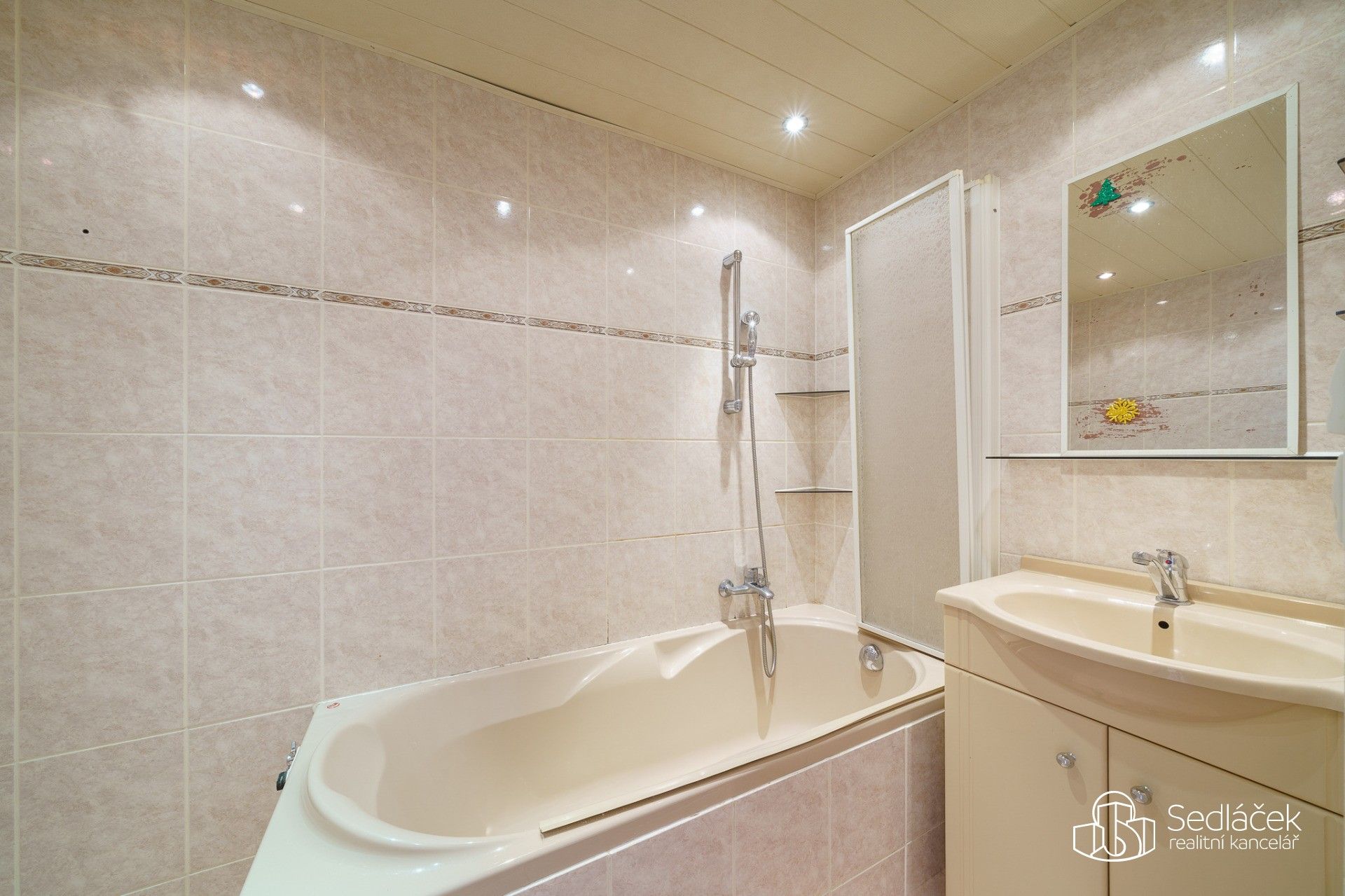 Prodej bytu 3+1 63 m² - foto 5