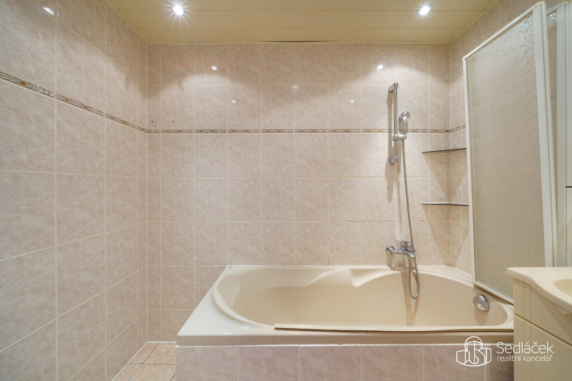 Prodej bytu 3+1 63 m² - foto 6