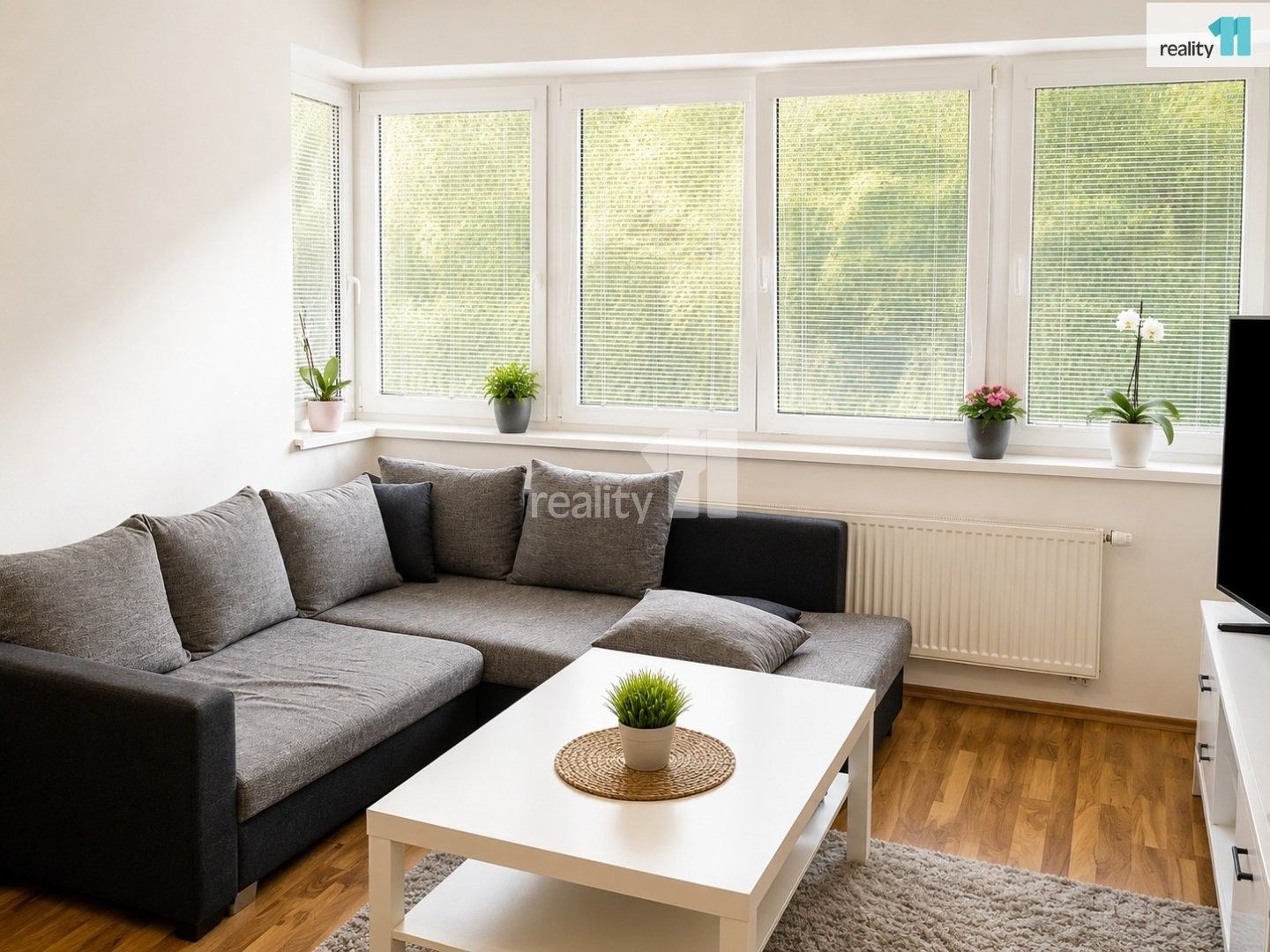 Pronájem bytu 2+kk 52 m² - foto 1