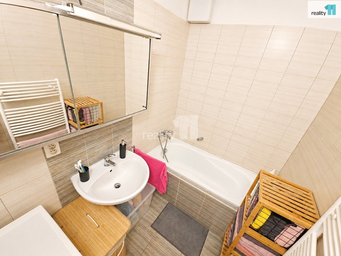 Pronájem bytu 2+kk 52 m² - foto 11