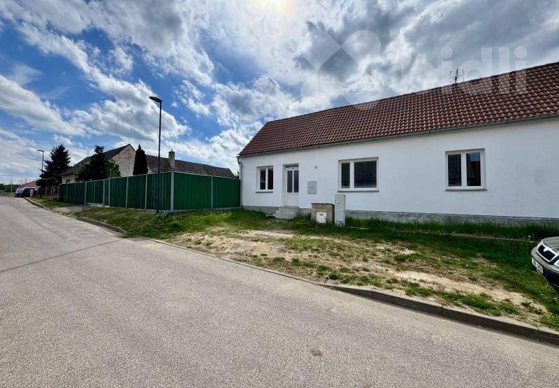 Prodej domu 150 m² - foto 1