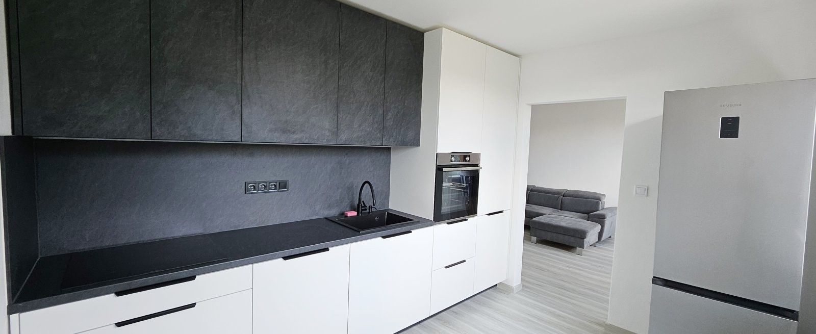 Pronájem bytu 2+1 59 m² - foto 5