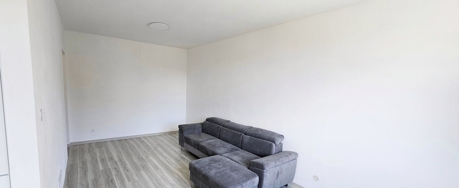 Pronájem bytu 2+1 59 m² - foto 6