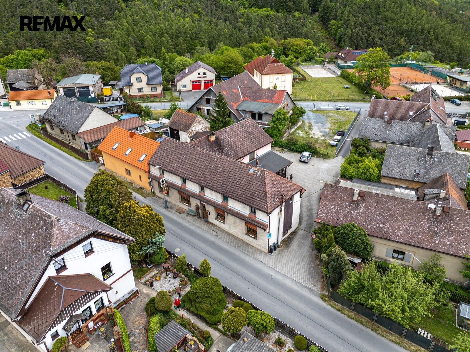 Prodej komerčního prostoru 500 m² - foto 13