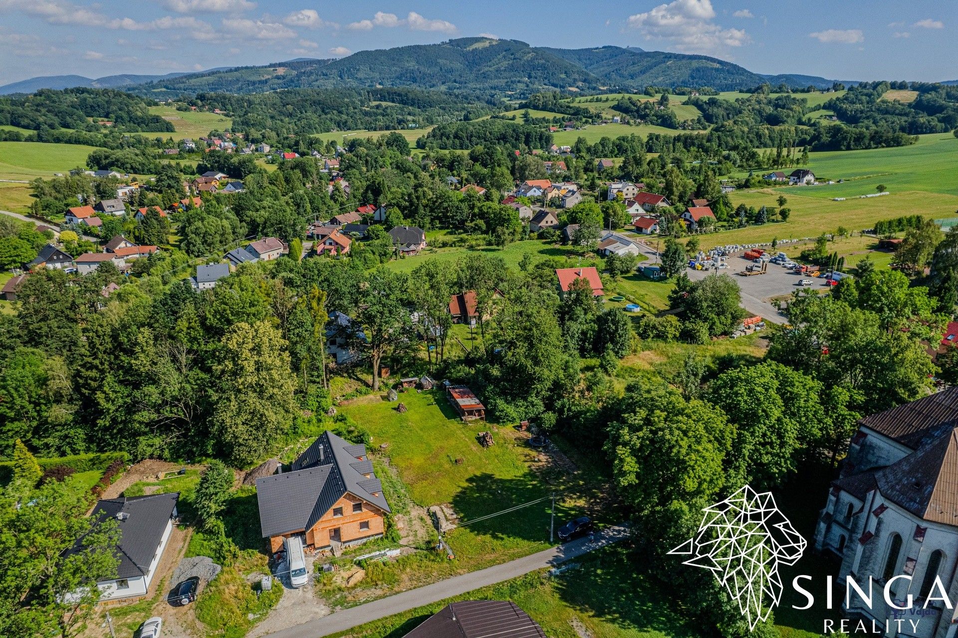 Prodej pozemku 1317 m² - foto 4