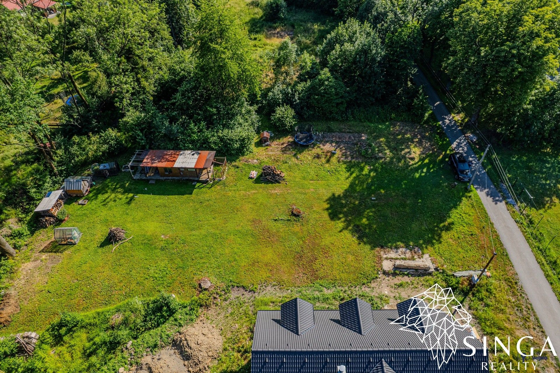 Prodej pozemku 1317 m² - foto 1