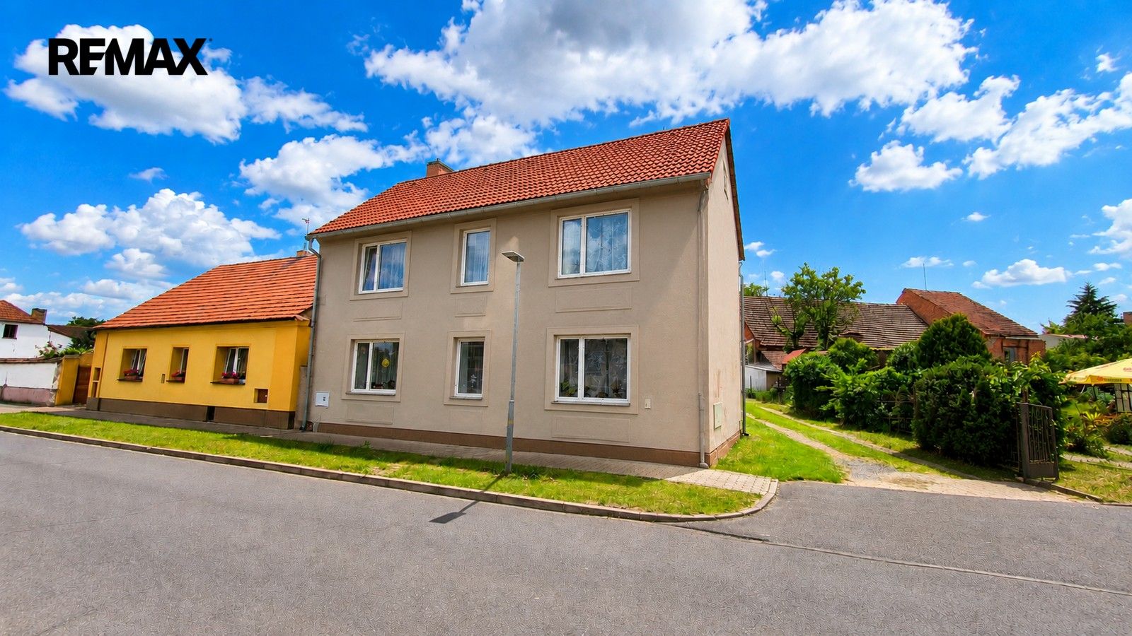 Prodej domu 140 m² - foto 1