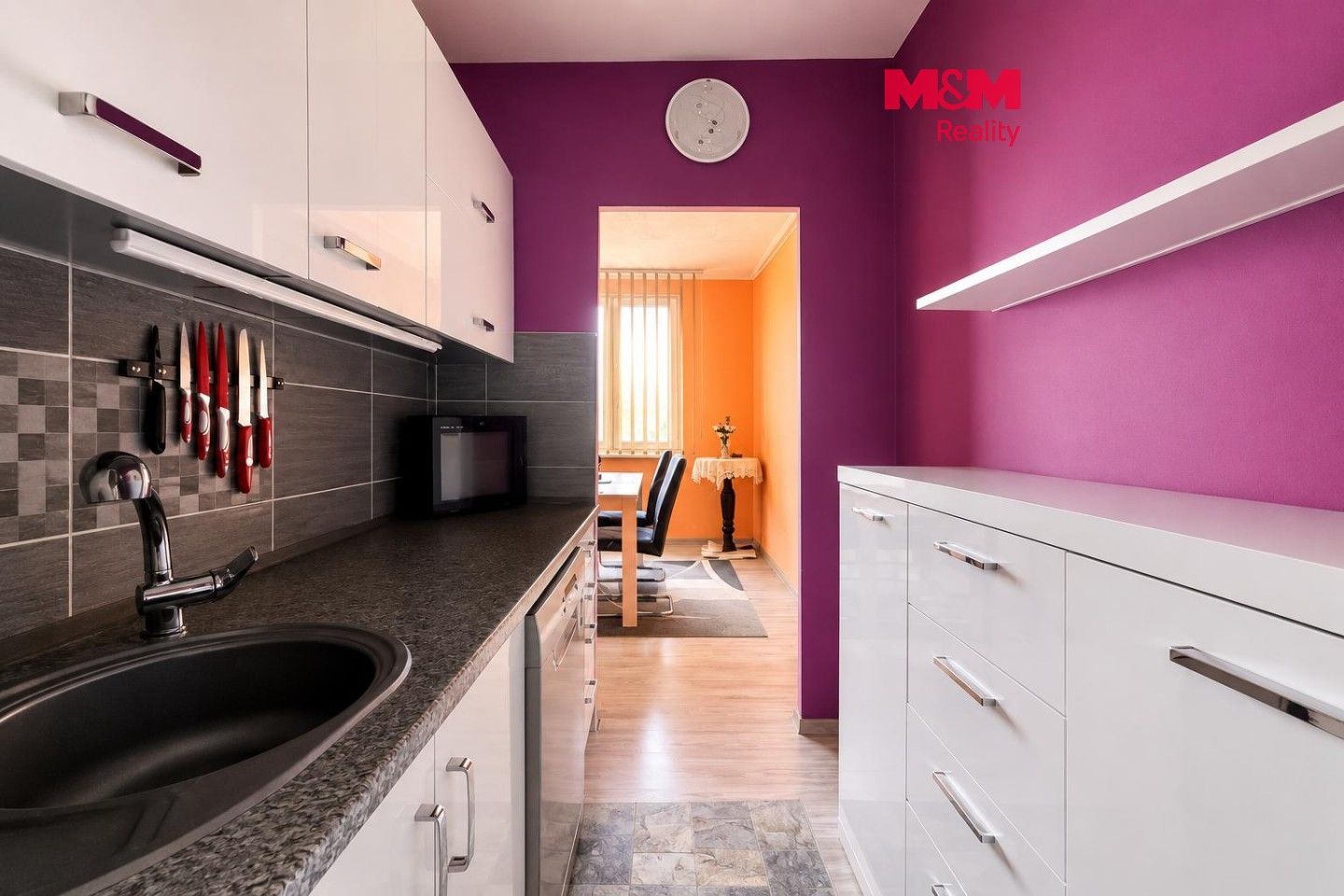 Prodej bytu 4+1 76 m² - foto 1