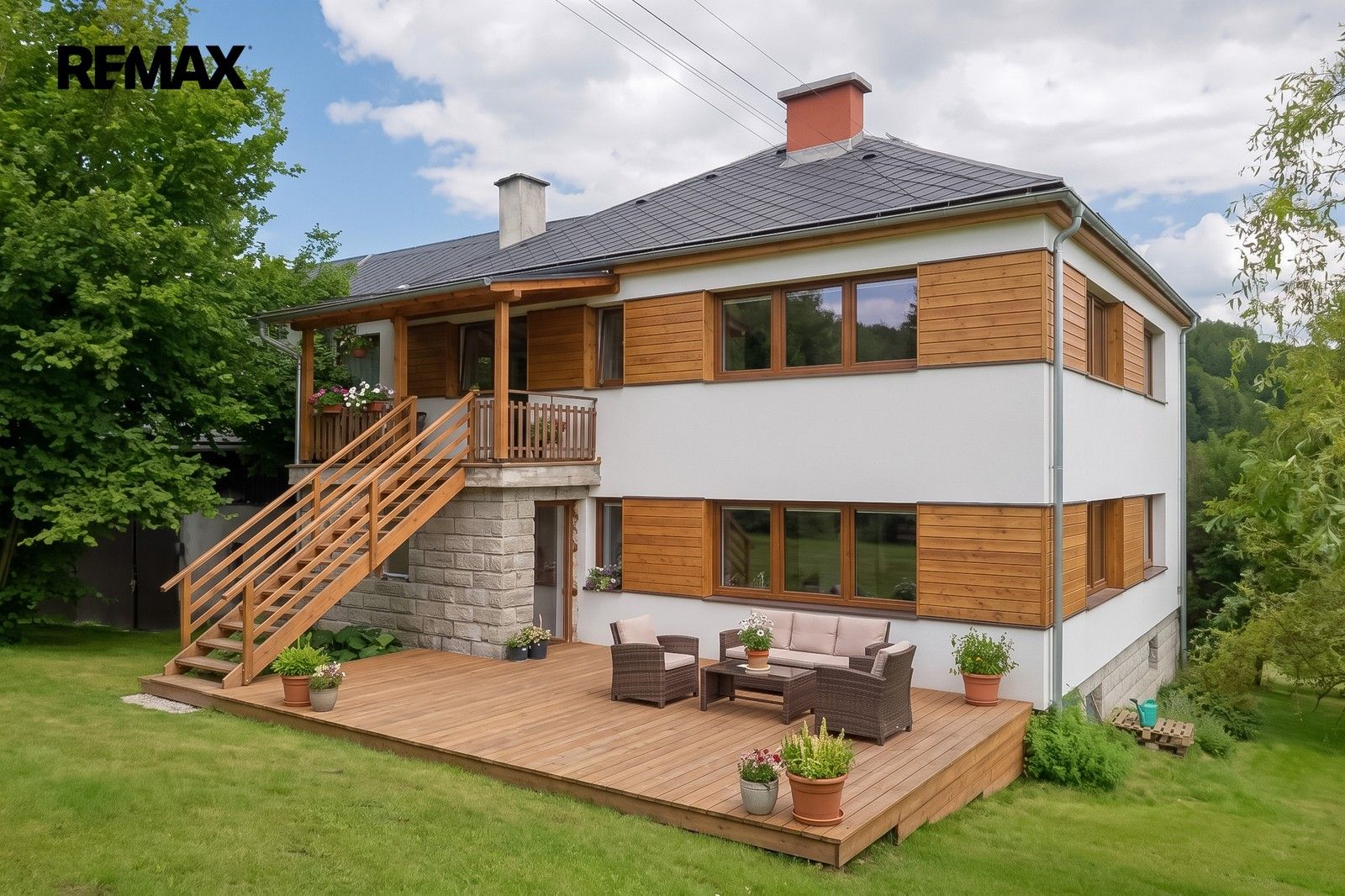 Prodej domu 250 m² - foto 1