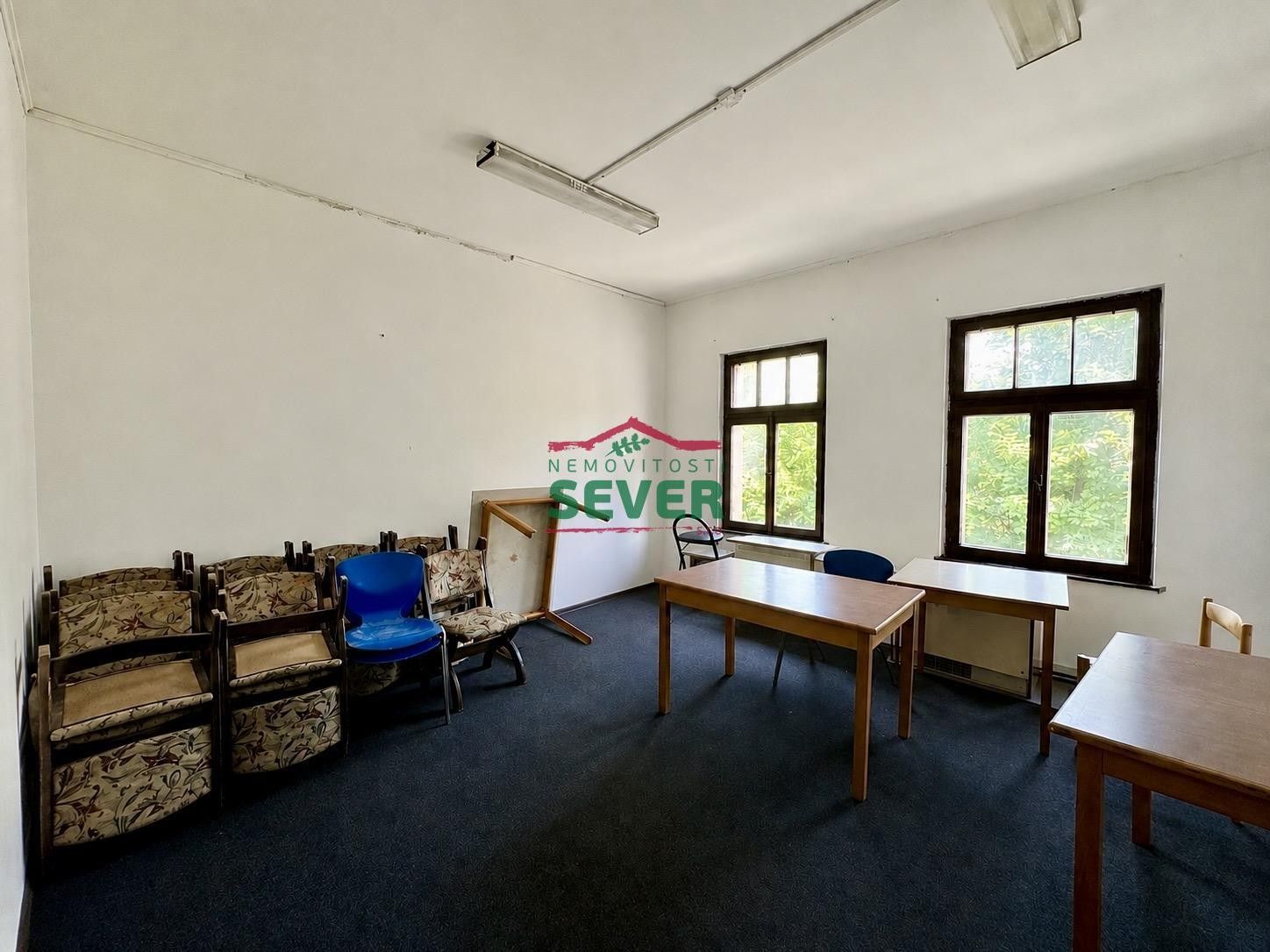 Prodej nemovitosti 800 m² - foto 22