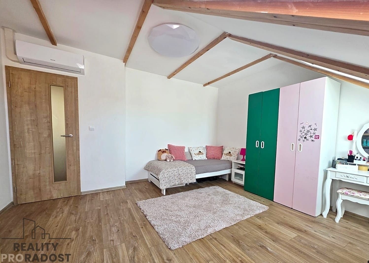 Prodej bytu 4+kk 113 m² - foto 12