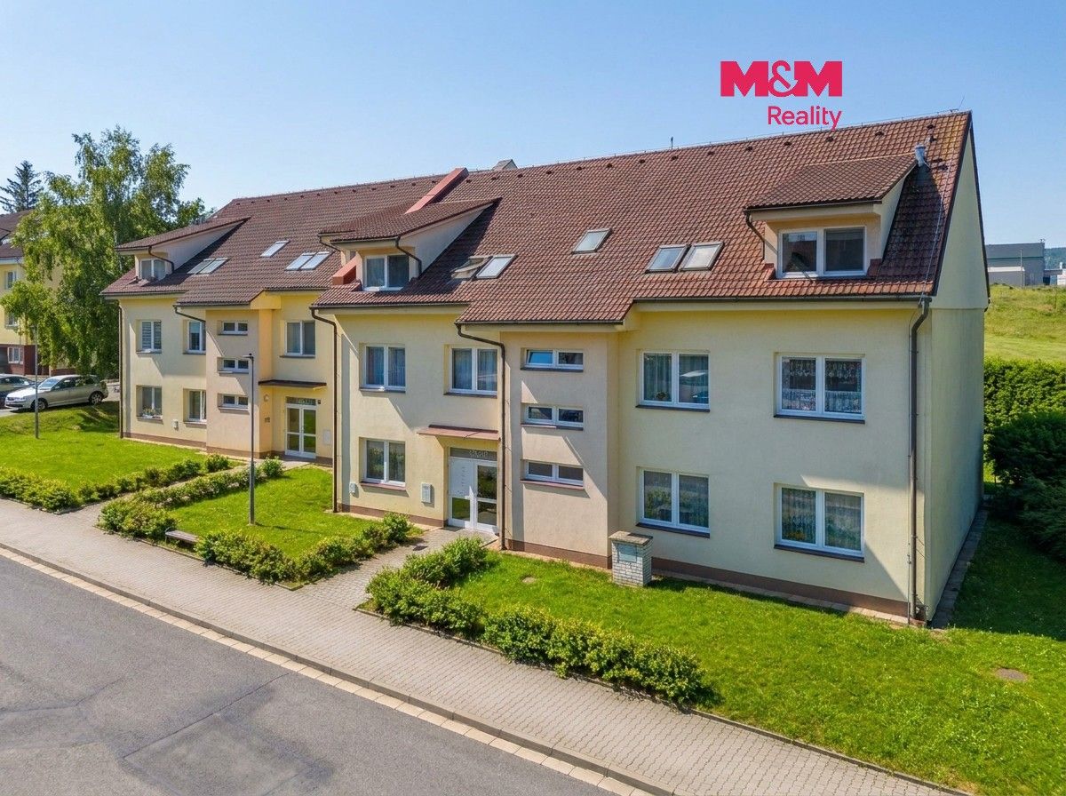 Pronájem bytu 2+1 56 m² - foto 1