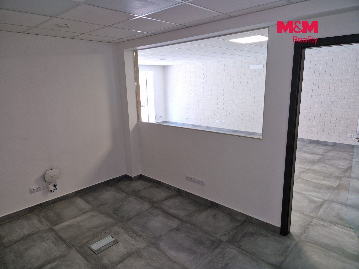 Pronájem komerčního prostoru 139 m² - foto 7