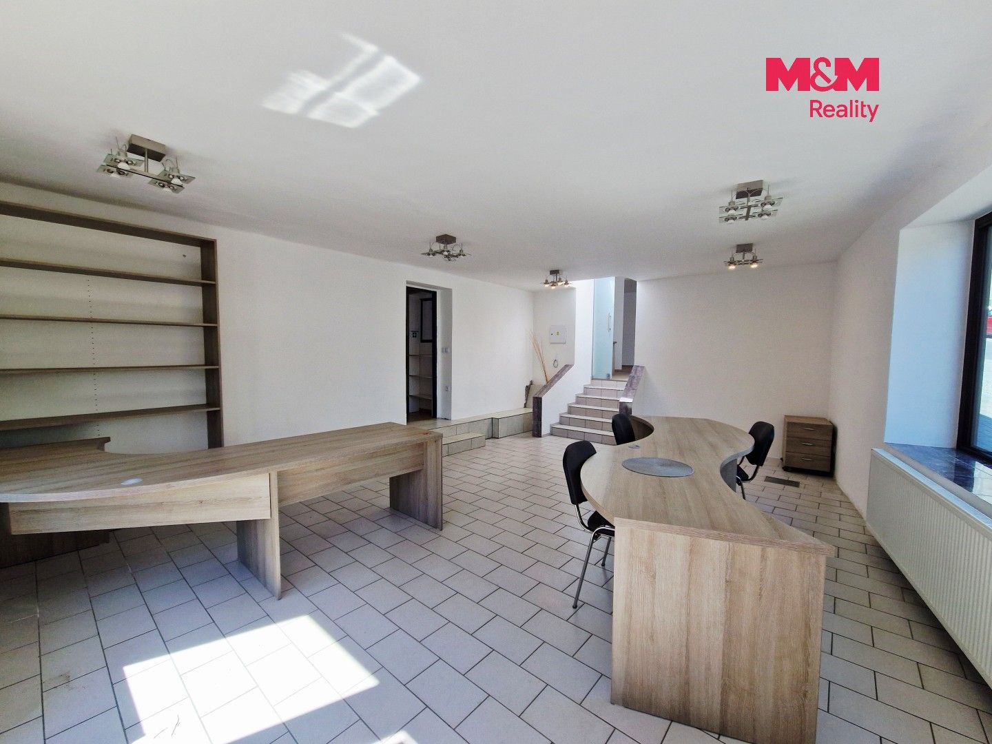 Pronájem komerčního prostoru 124 m² - foto 4