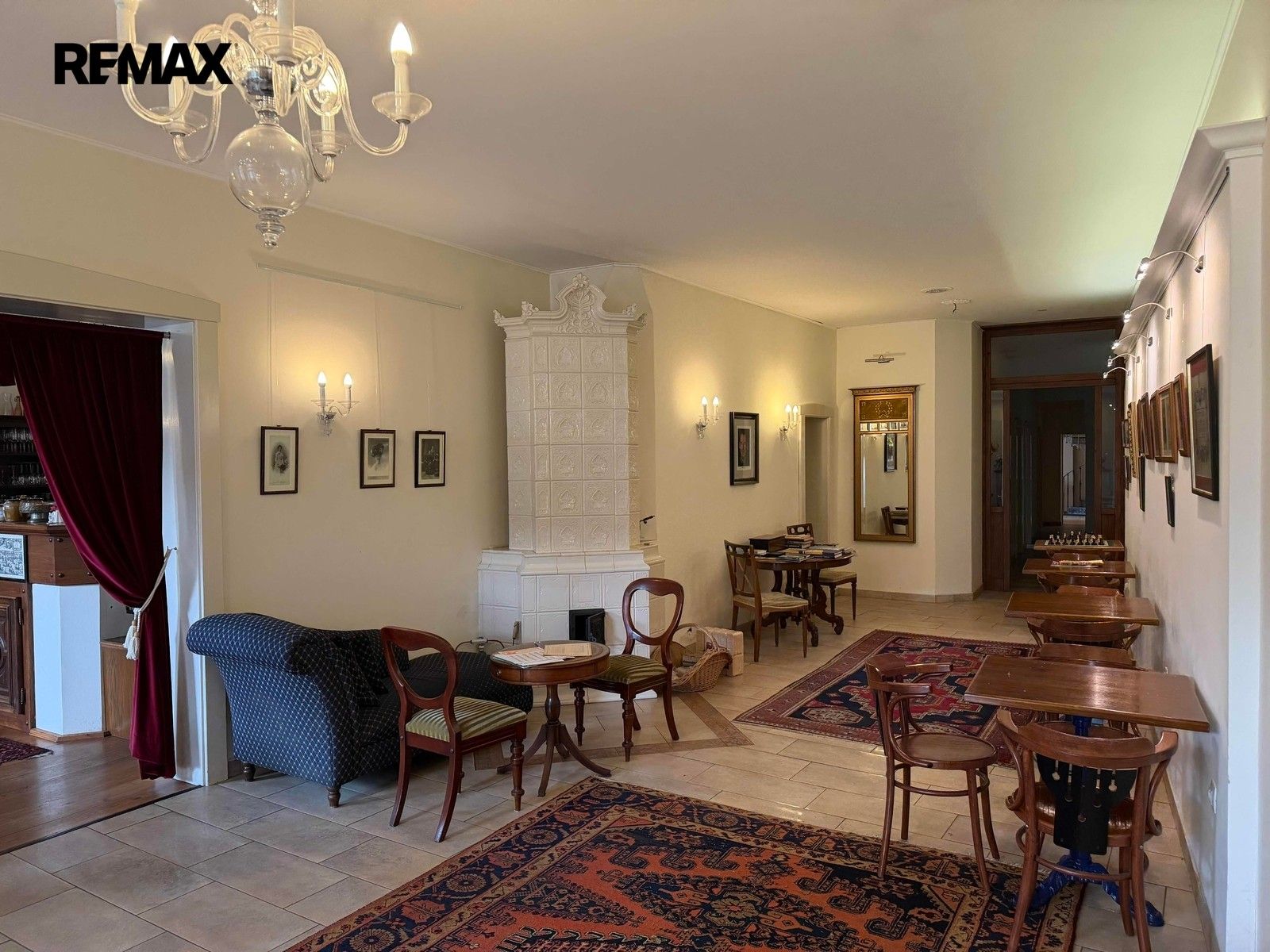 Prodej komerčního prostoru 377 m² - foto 7