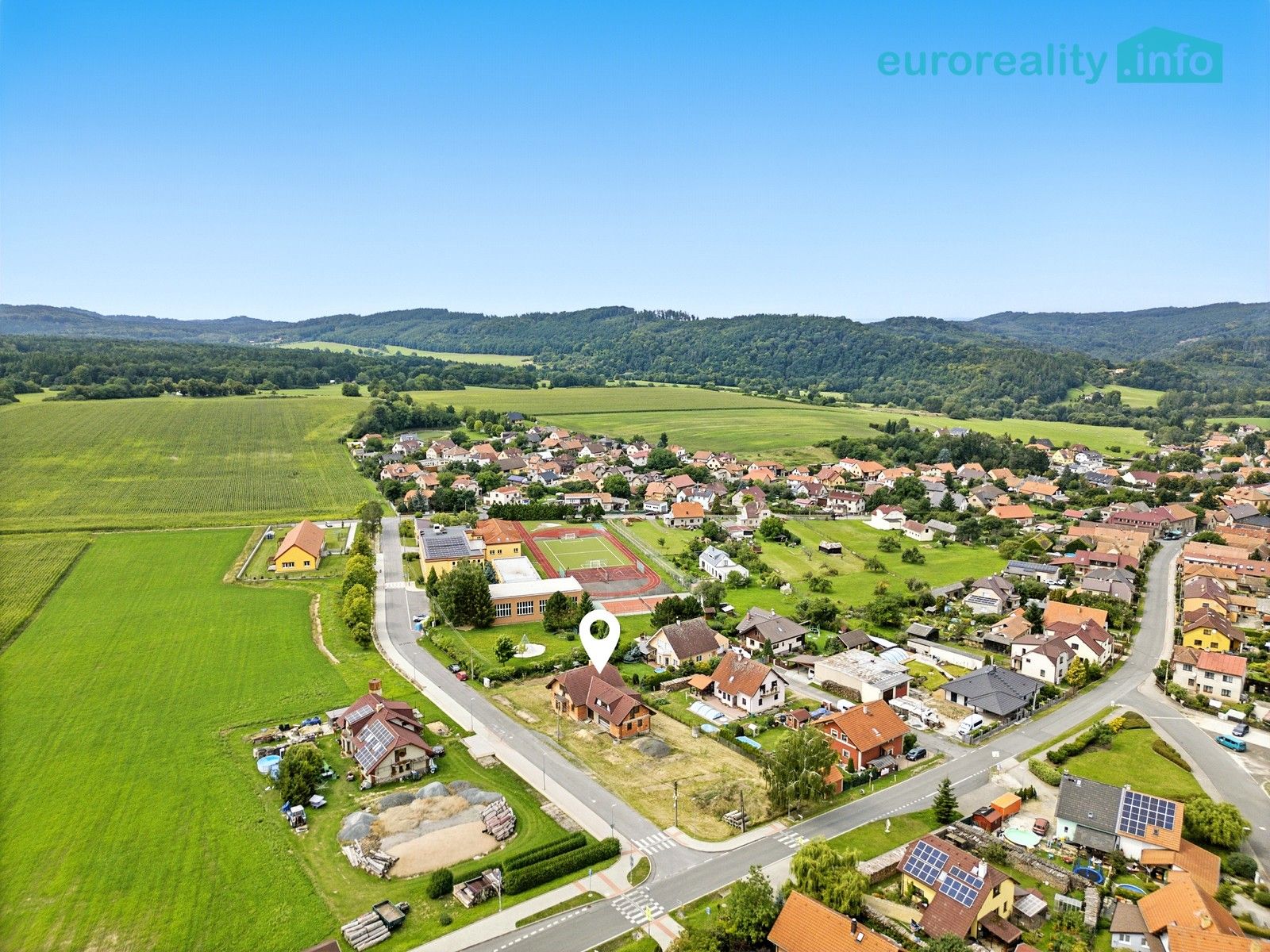 Prodej pozemku 1724 m² - foto 4
