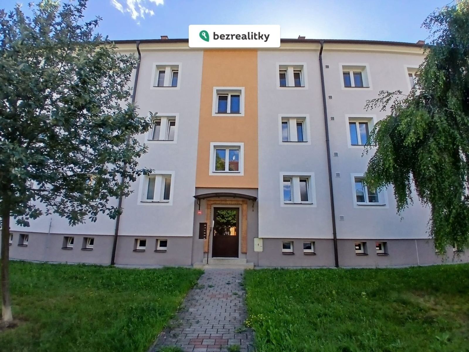 Prodej bytu 2+1 66 m² - foto 1