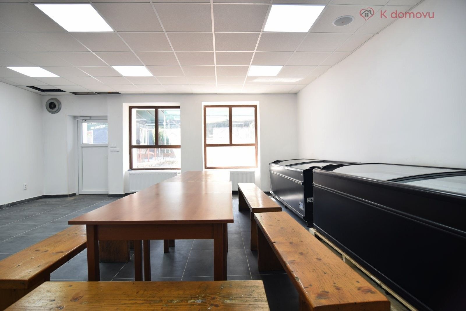 Pronájem komerčního prostoru 162 m² - foto 28