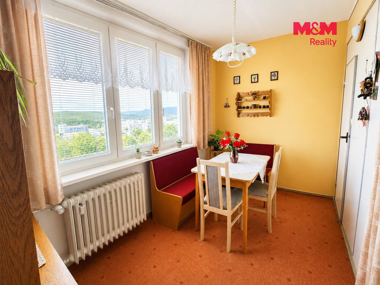 Prodej bytu 2+1 61 m² - foto 4