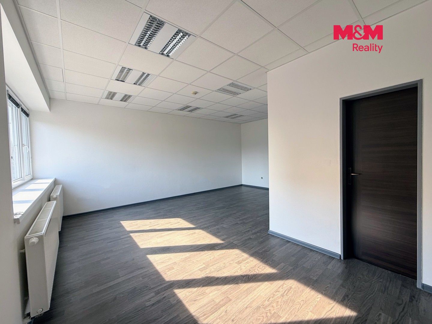 Pronájem komerčního prostoru 94 m² - foto 2