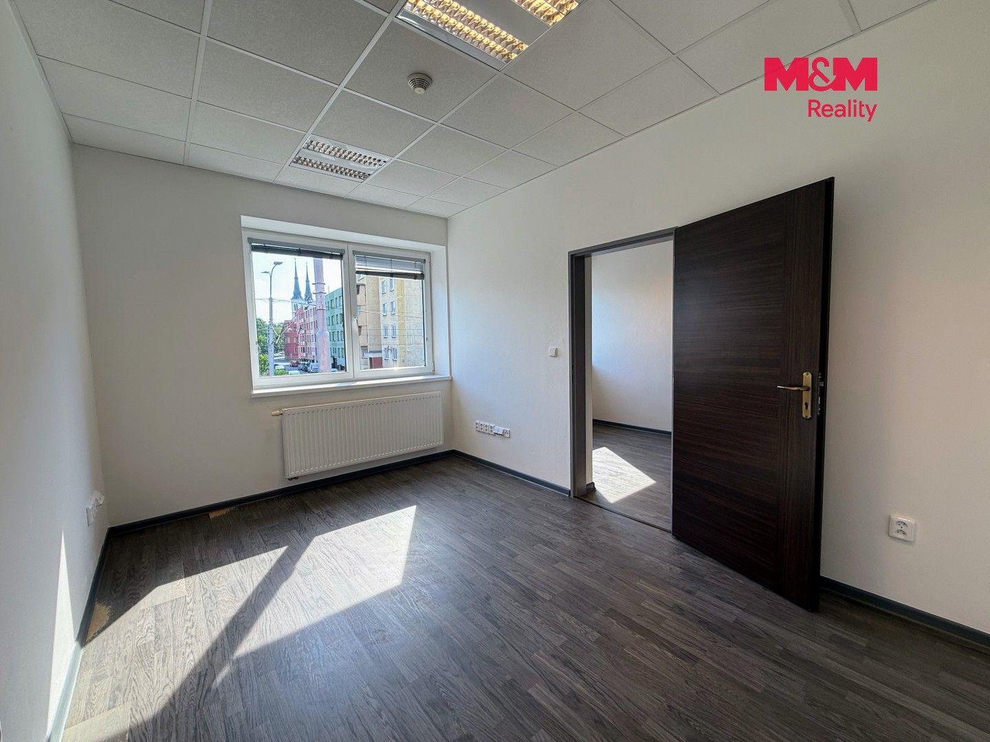Pronájem komerčního prostoru 94 m² - foto 8