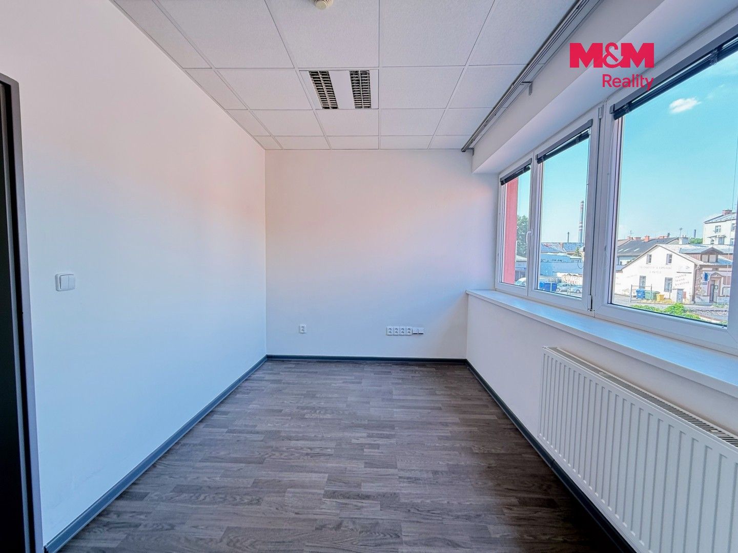 Pronájem komerčního prostoru 94 m² - foto 10