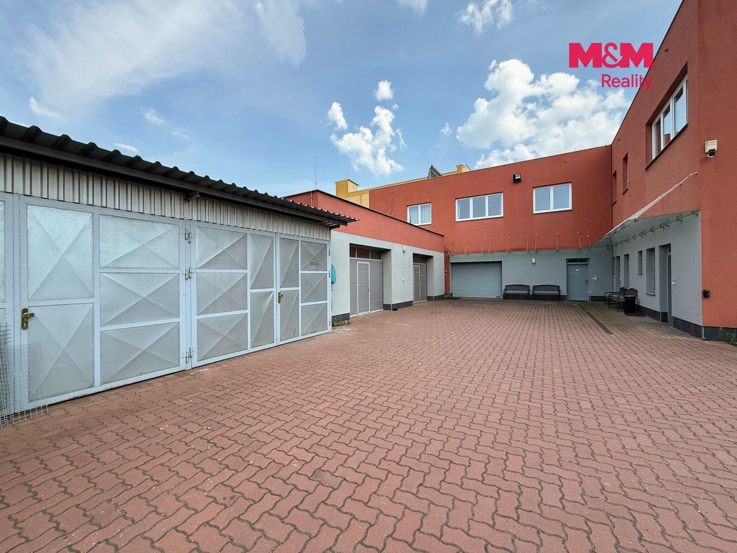 Pronájem komerčního prostoru 94 m² - foto 13