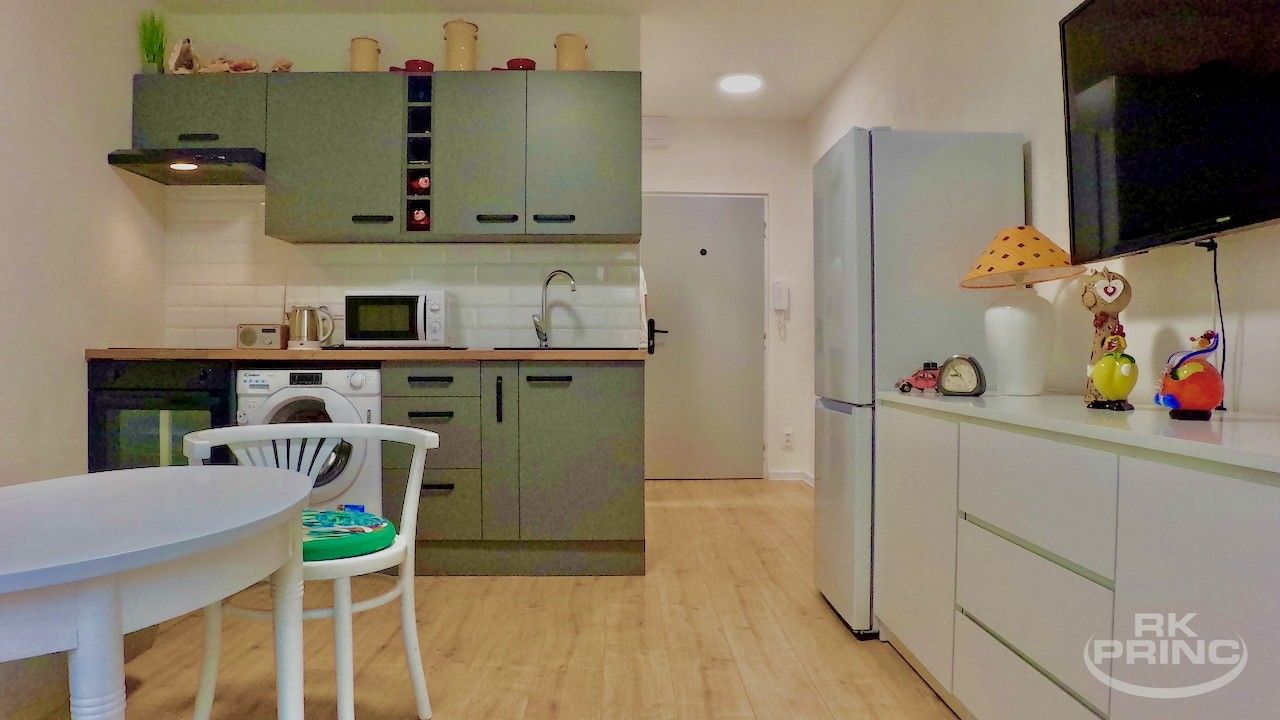 Prodej bytu 1+kk 20 m² - foto 3