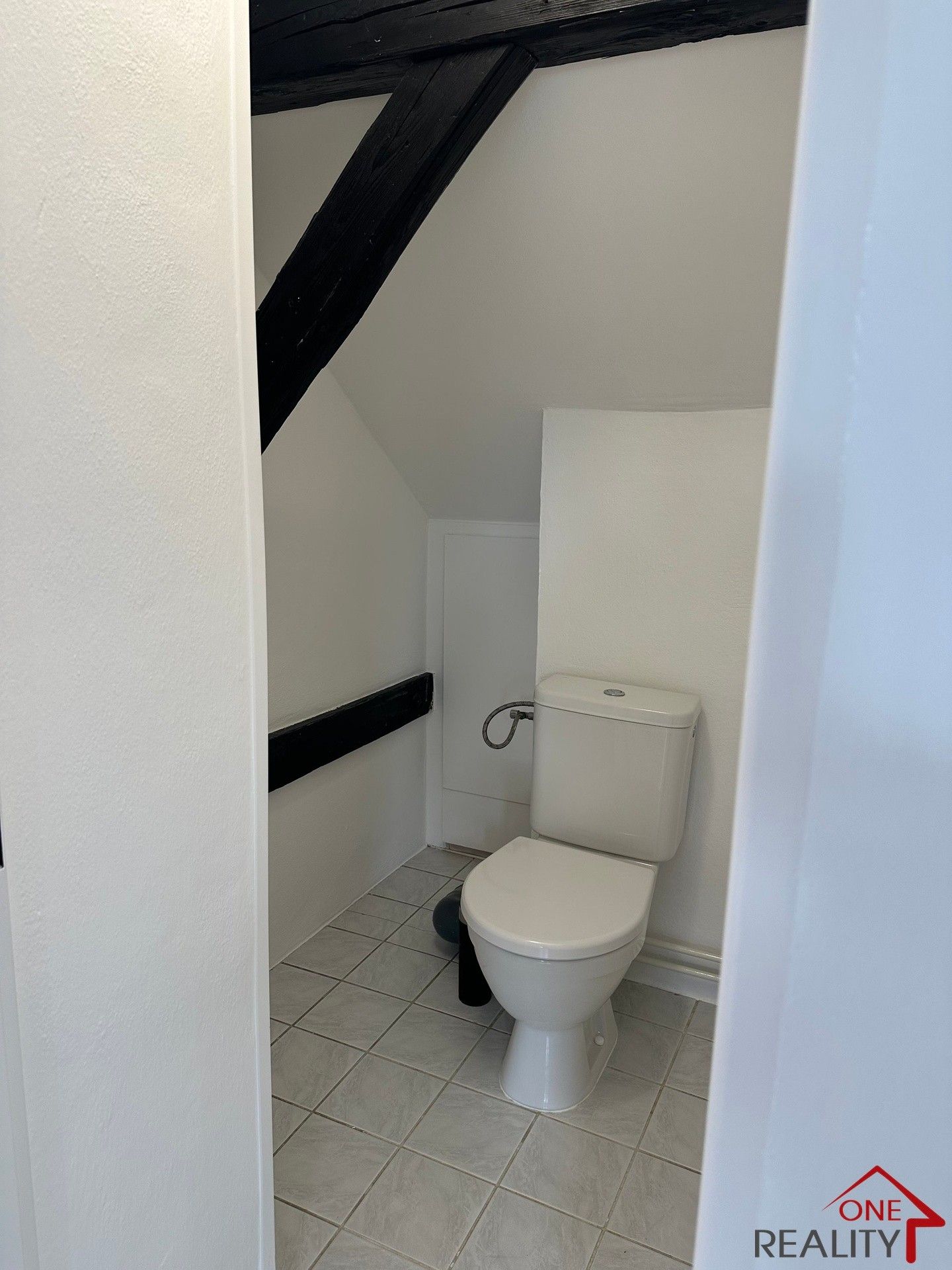 Pronájem bytu 3+1 90 m² - foto 9