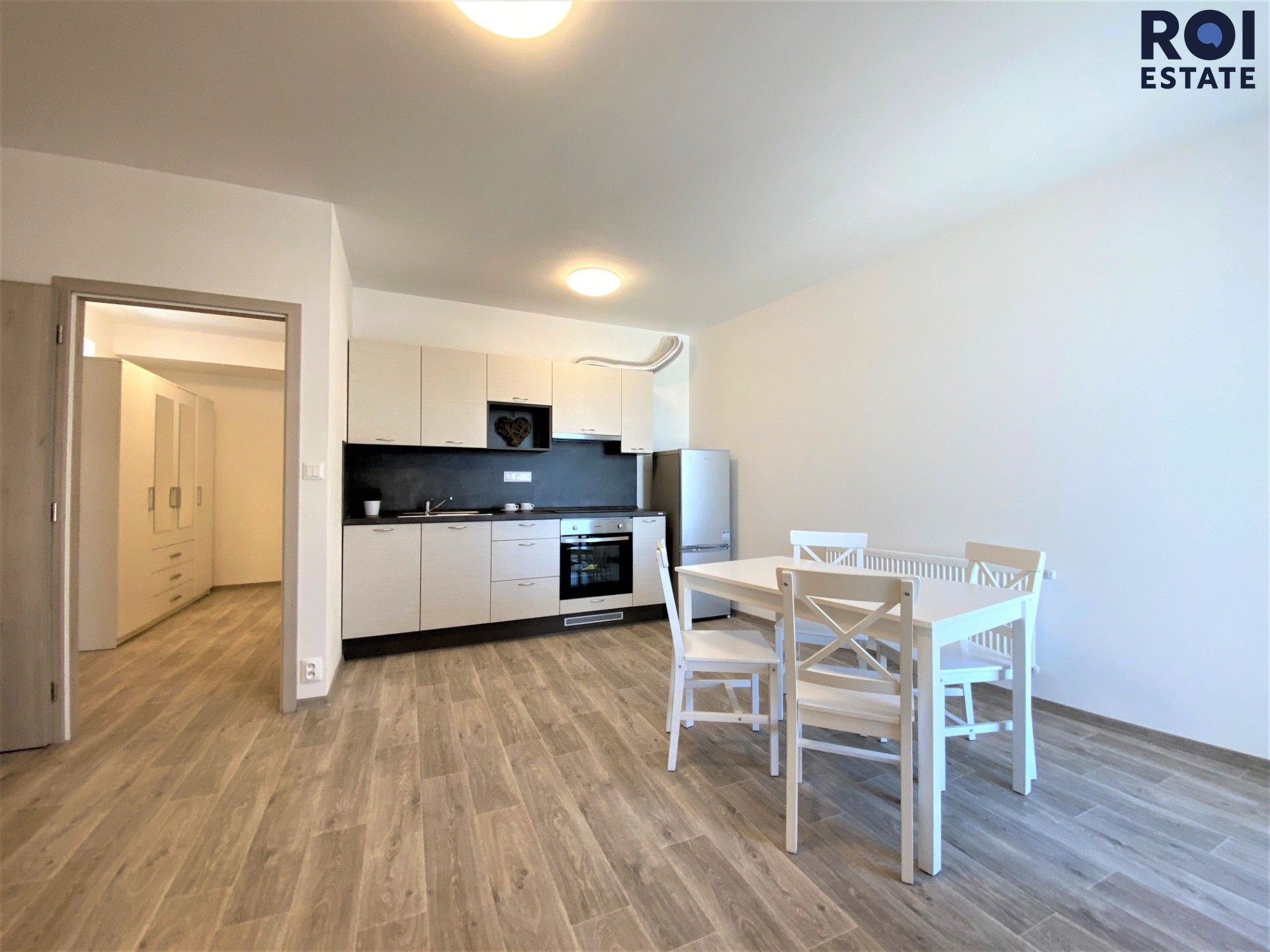 Pronájem bytu 2+kk 49 m² - foto 4