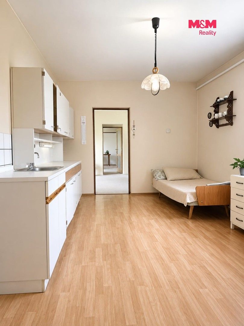 Pronájem komerčního prostoru 122 m² - foto 5