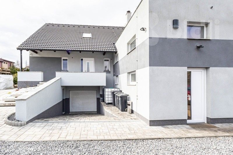 Prodej domu 318 m² - foto 1