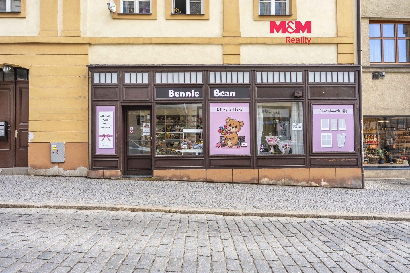 Pronájem komerčního prostoru 61 m² - foto 1