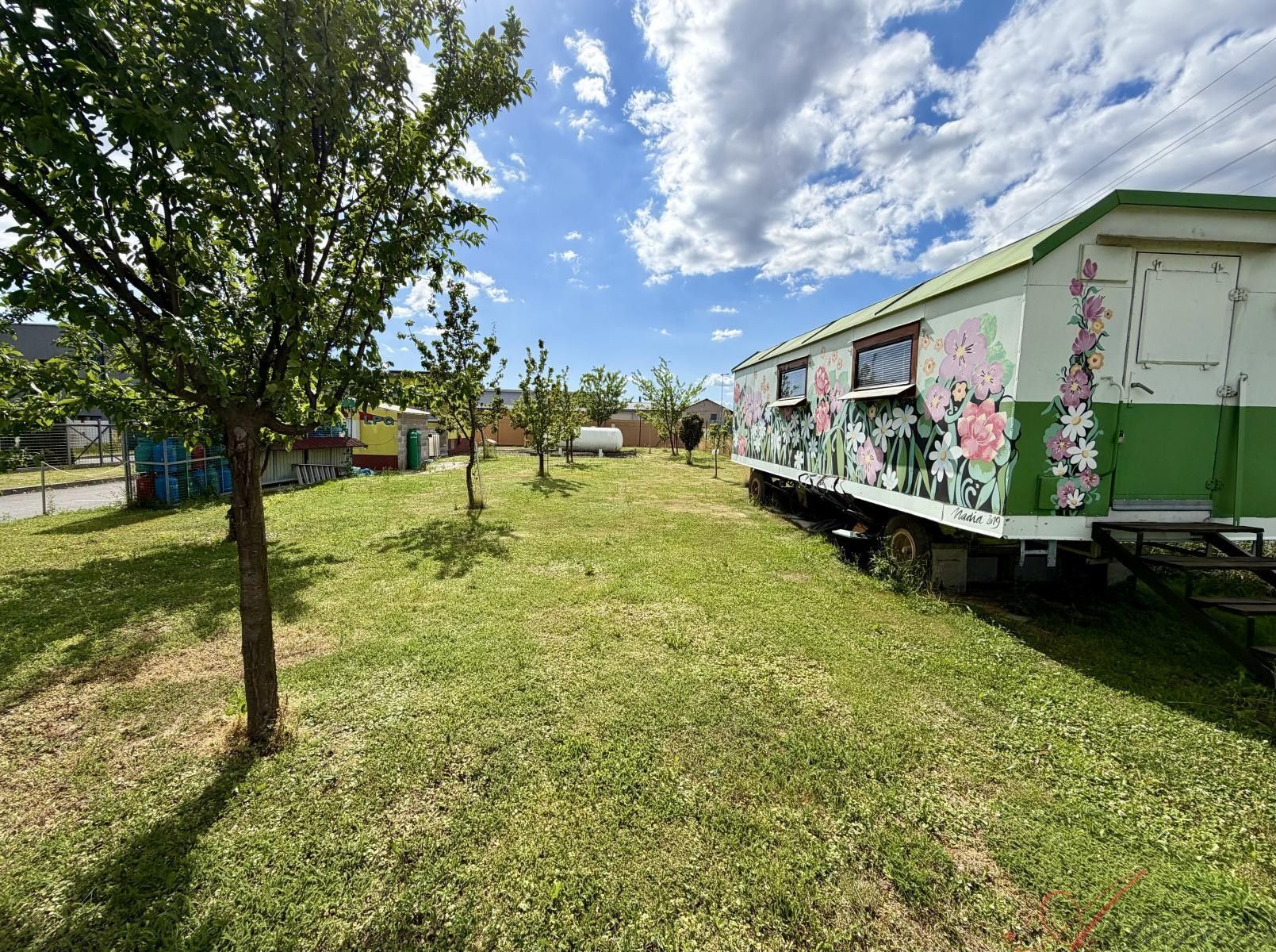 Prodej pozemku 994 m² - foto 2