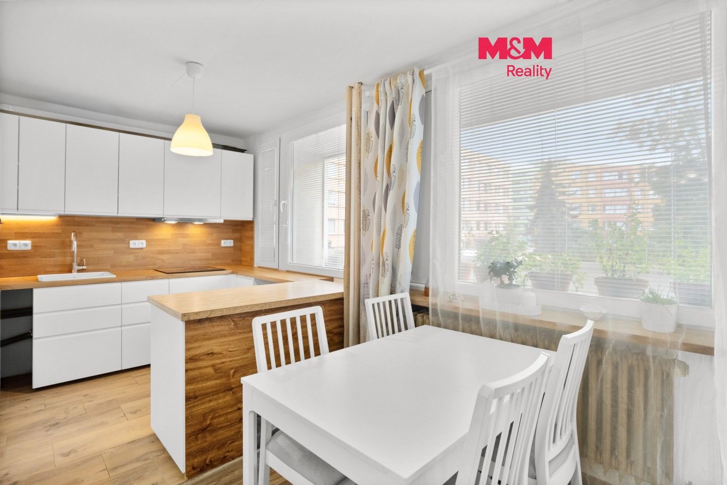 Prodej bytu 3+1 60 m² - foto 1
