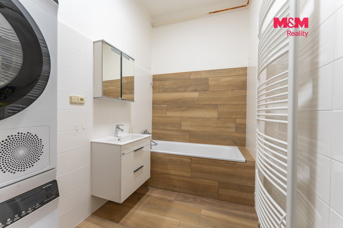 Pronájem bytu 3+1 127 m² - foto 9