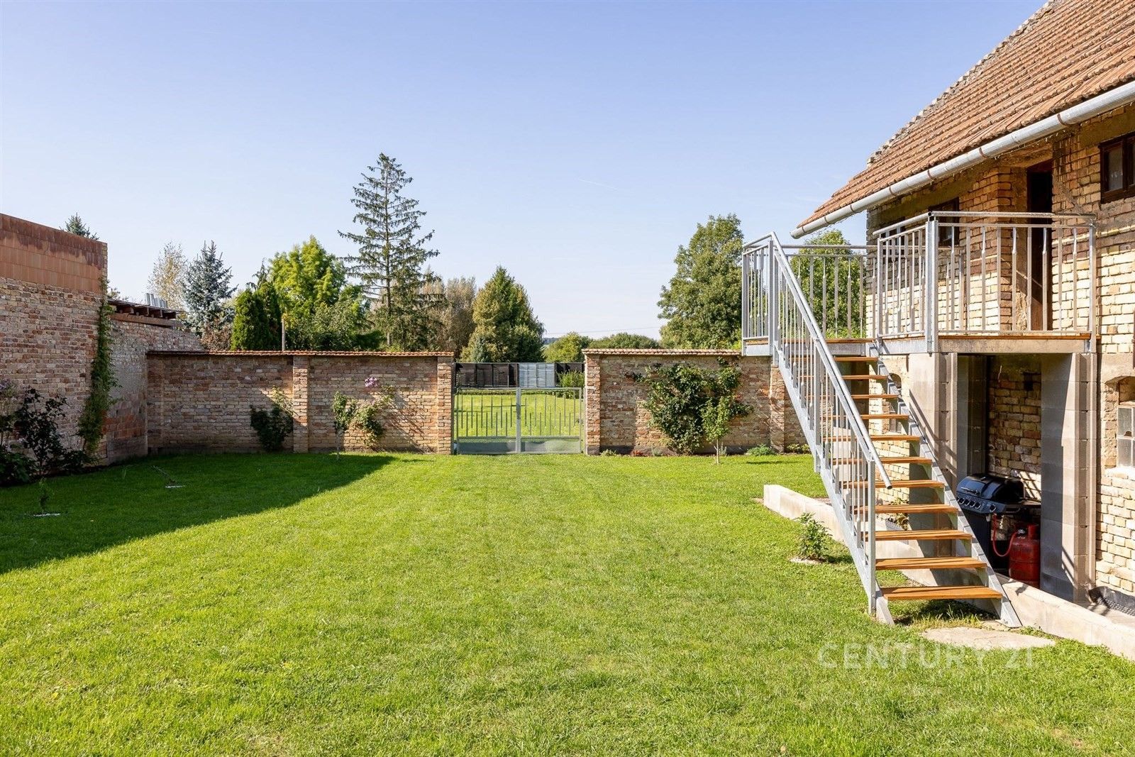 Prodej domu 127 m² - foto 2