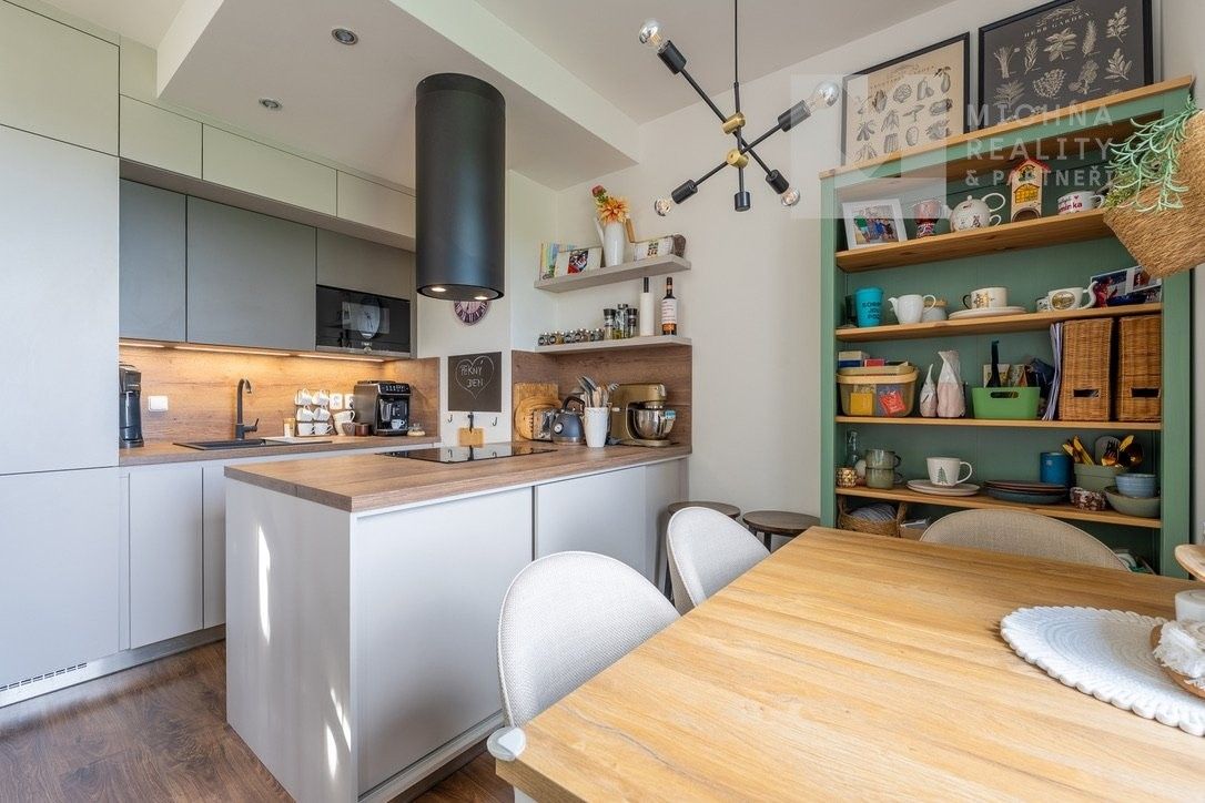 Prodej bytu 3+kk 80 m² - foto 4