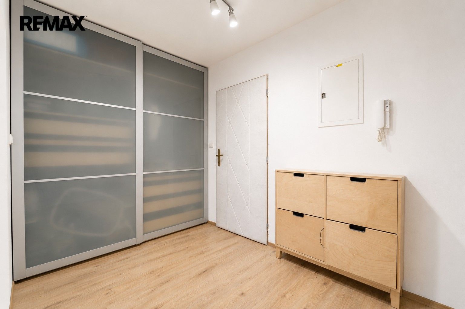 Pronájem bytu 2+kk 47 m² - foto 5