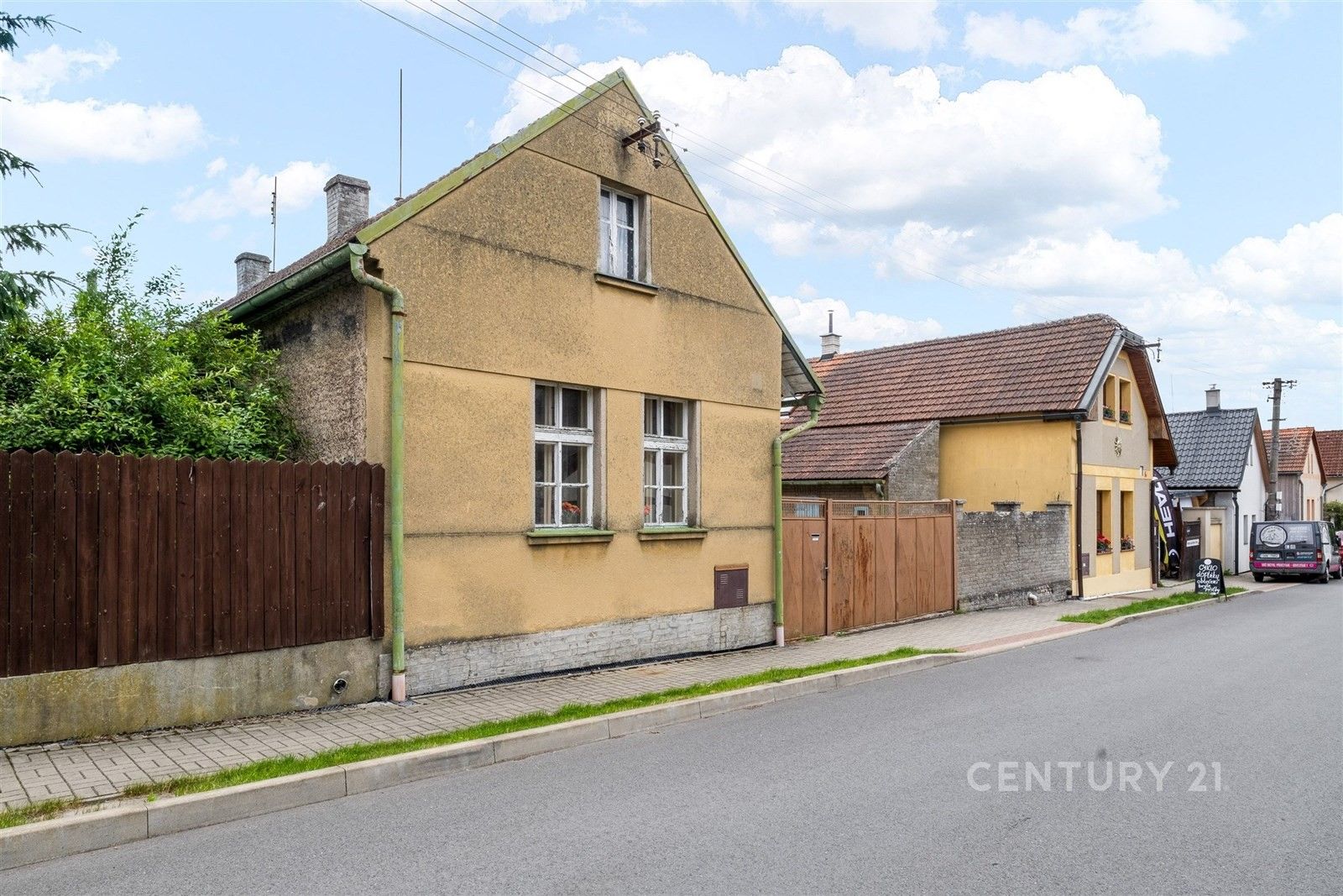 Prodej domu 75 m² - foto 1