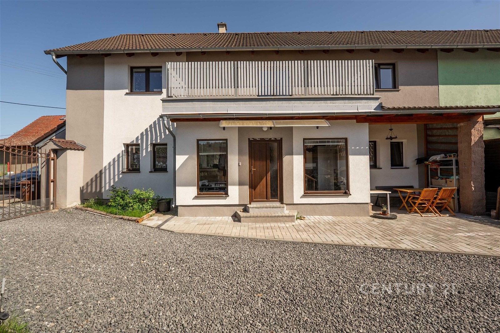Prodej domu 236 m² - foto 1