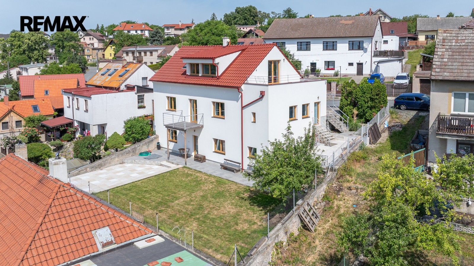 Pronájem domu 203 m² - foto 1