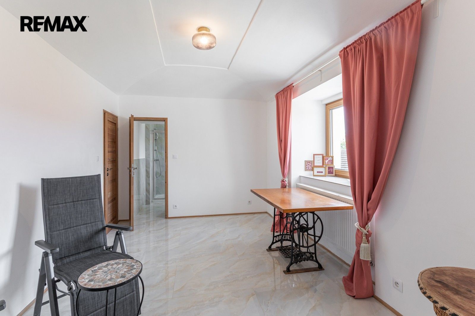 Pronájem domu 203 m² - foto 23