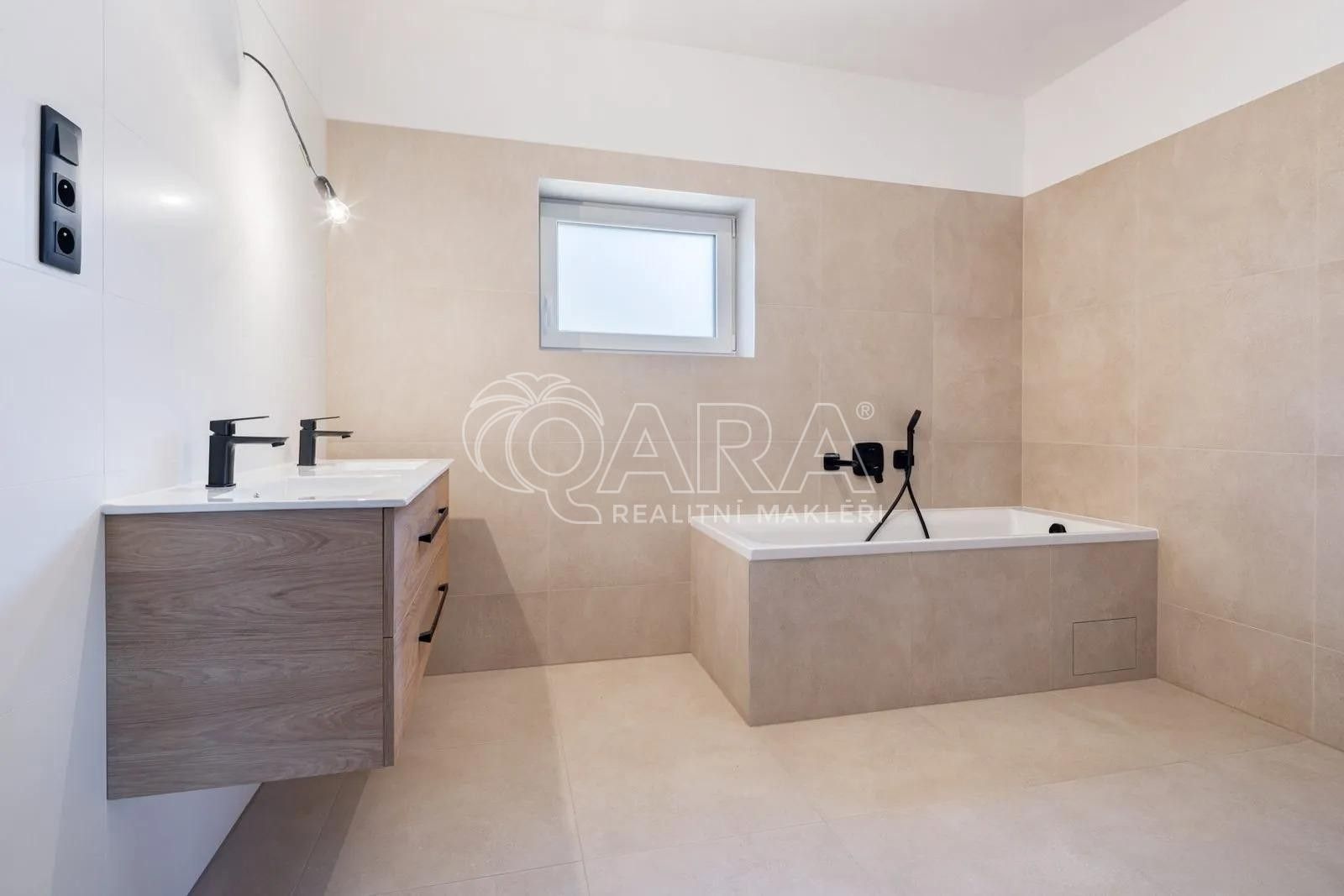 Prodej domu 167 m² - foto 22