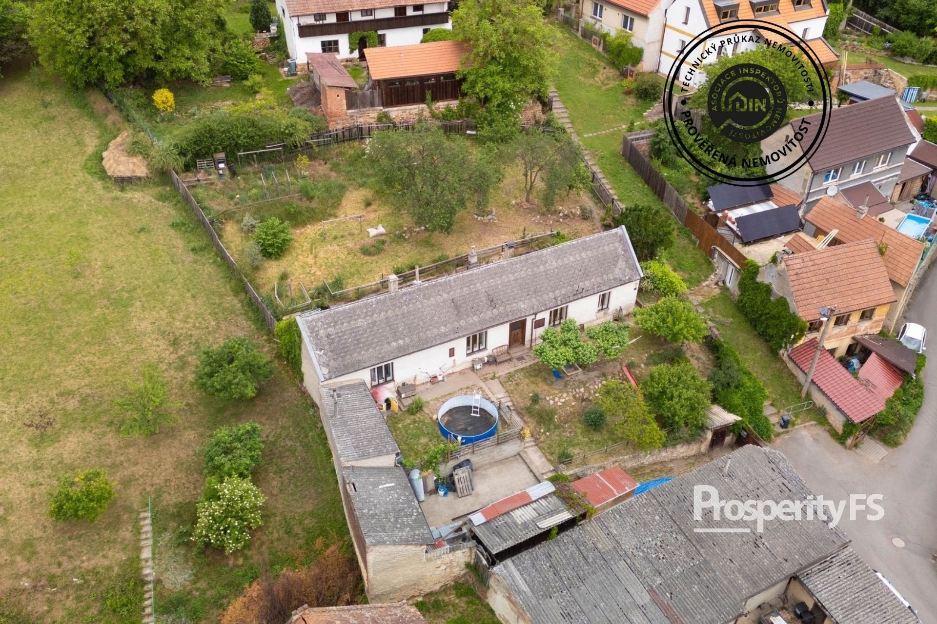 Prodej domu 297 m² - foto 1