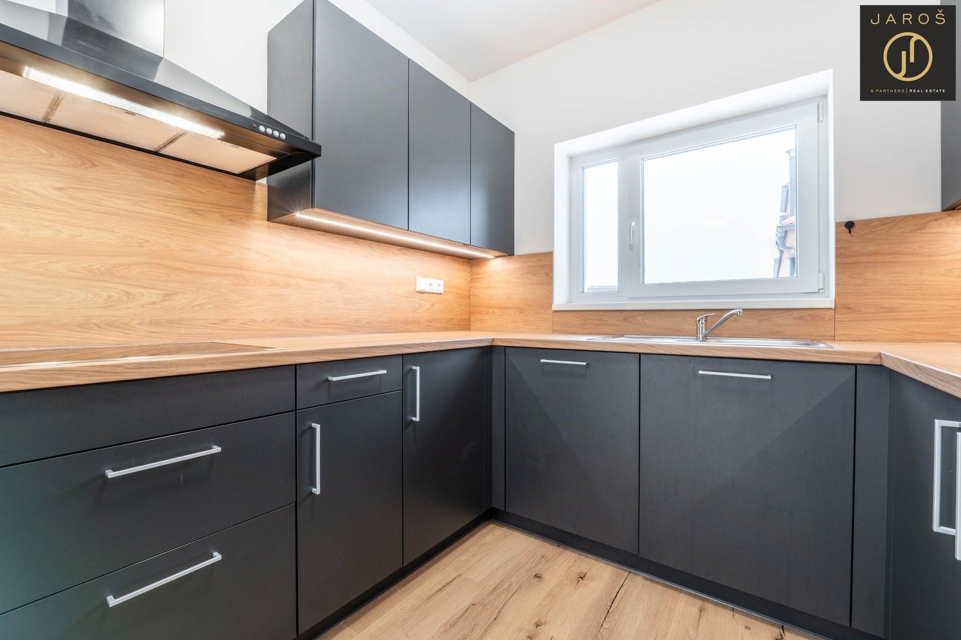 Prodej domu 93 m² - foto 3
