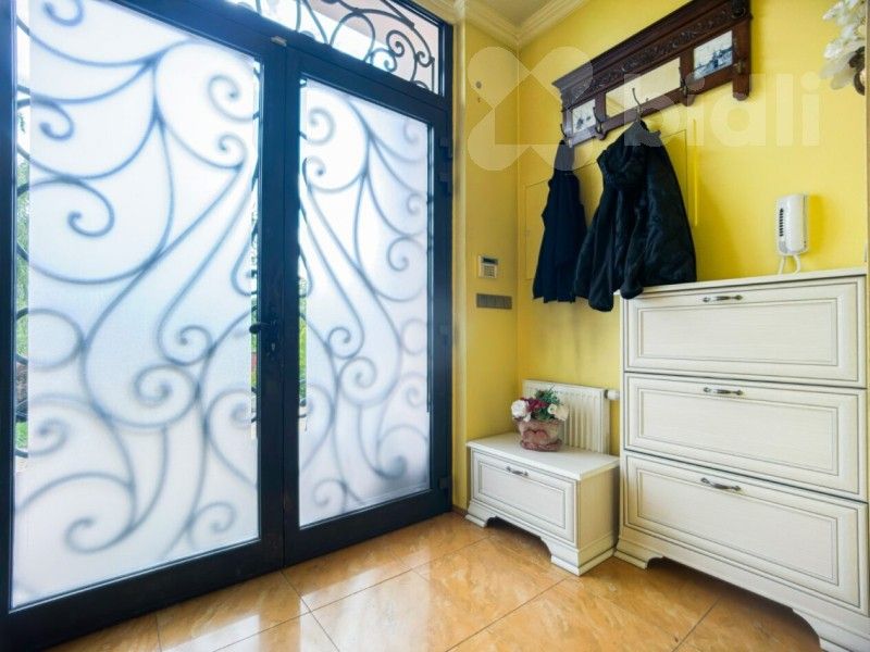 Prodej domu 256 m² - foto 2